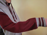 A.HOODIE SANS FERMETURE COULEUR    GRIS/ BOURGOGNE        AVEC LOGO